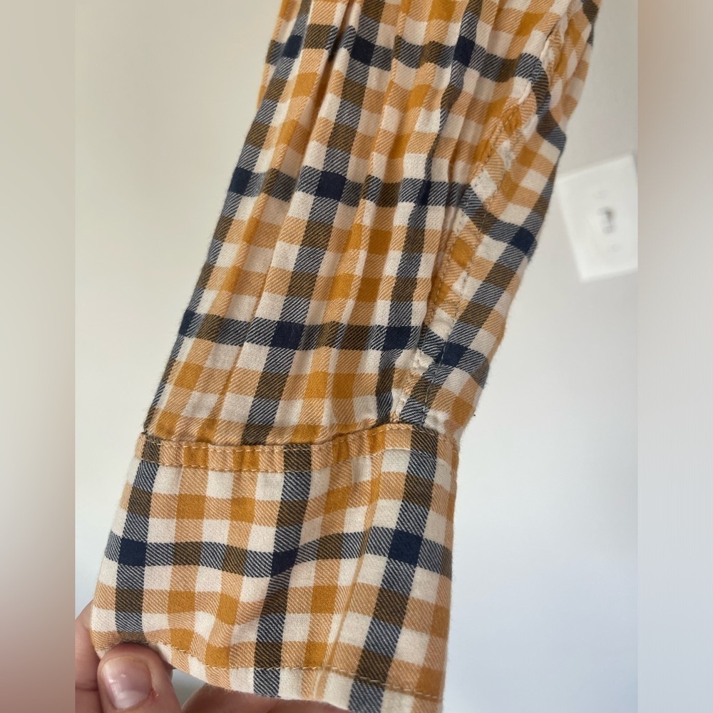 J. Crew Women’s Boyfriend Flannel Shirt Yellow Navy Plaid Pockets Button Up Top - Picture 6 of 7
